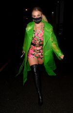 TALLIA STORM Arrives at hotels.com Drive in Cinema 08/19/2020