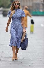 VOGUE WILLIAMS Out and About in London 08/16/2020