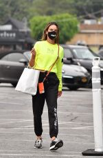 ALESSANDRA AMBROSIO Shopping at Brentwood Country Mart 09/12/2020