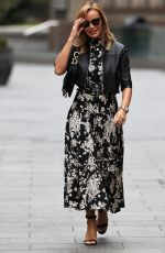 AMANDA HOLDEN at Heart Radio in London 09/03/2020