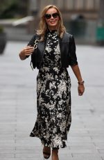 AMANDA HOLDEN at Heart Radio in London 09/03/2020
