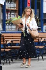 AMELIA WINDSOR Buying Flowers Out in London 09/02/2020