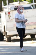 ARIEL WINTER and Luke Benward Out House Hunting in Los Angeles 09/26/2020