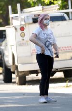 ARIEL WINTER and Luke Benward Out House Hunting in Los Angeles 09/26/2020