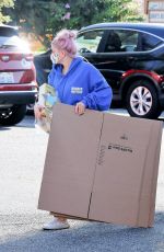 ARIEL WINTER Leaves UPS Store in Los Angeles 09/28/2020