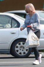 ARIEL WINTER Out Shopping in Los Angeles 09/14/2020