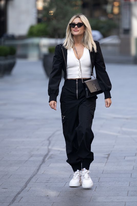 ASHLEY ROBERTS Arrives at Heart Radio in London 28.09.2020 