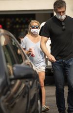 BRITNEY SPEARS Wearing a Mask Out in Calabasas 09/08/2020