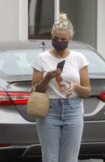 CAMERON DIAZ in Denim Out in Los Angeles 09/14/2020