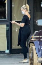 CAMERON DIAZ Leaves Her Physical Therapist in Beverly Hills 09/24/2020