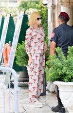 CATE BLANCHETT Has Temperature Checked at Venice Film Festival 09/07/2020