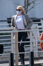 CATE BLANCHETT Leaves Venice Film Festival 09/13/2020