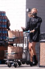 DIANE KRUGER Out for Grocery Shopping in Los Angeles 09/22/2020