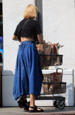 DIANE KRUGER Out Shopping in Los Angeles 09/16/2020