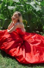 DOVE CAMERON - Cfda Awards Promos, September 2020