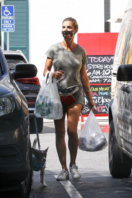 ELISABETTA CANALIS Shopping at Bistol Farms in Beverly Hills 09/04/2020