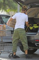 ELISABETTA CANALIS Shopping at Bristol Farms in West Hollywood 09/25/2020