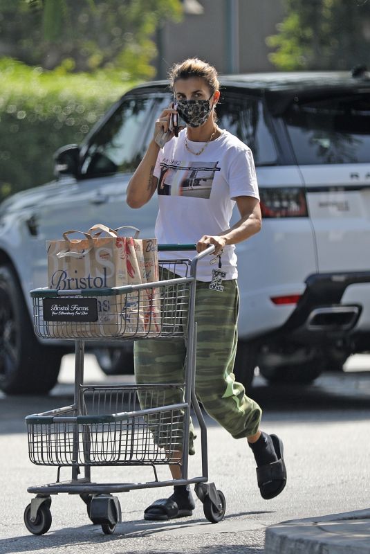 ELISABETTA CANALIS Shopping at Bristol Farms in West Hollywood 09/25/2020