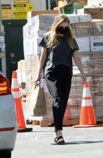 ELIZABETH OLSEN Out Shopping in Sherman Oaks 09/03/2020