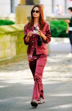 EMILY RATAJKOWSKI Out in Central Park in New York 09/12/2020