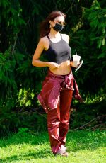 EMILY RATAJKOWSKI Out in Central Park in New York 09/12/2020