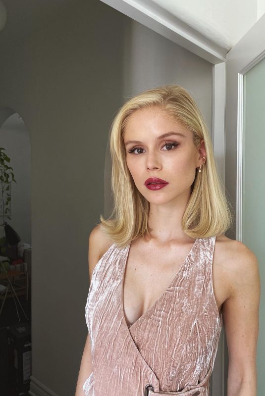 ERIN MORIARTY - Instagram Photos 09/20/2020