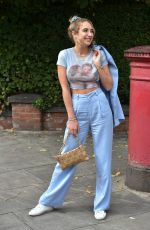 GEORGIA HARISON Out for Lunch in Hampstead 09/08/2020
