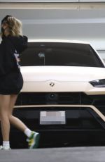 HAILEY and Justin BIEBER Leaves a Chiropractor Appointment in Beverly Hills 09/10/2020