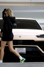 HAILEY and Justin BIEBER Leaves a Chiropractor Appointment in Beverly Hills 09/10/2020
