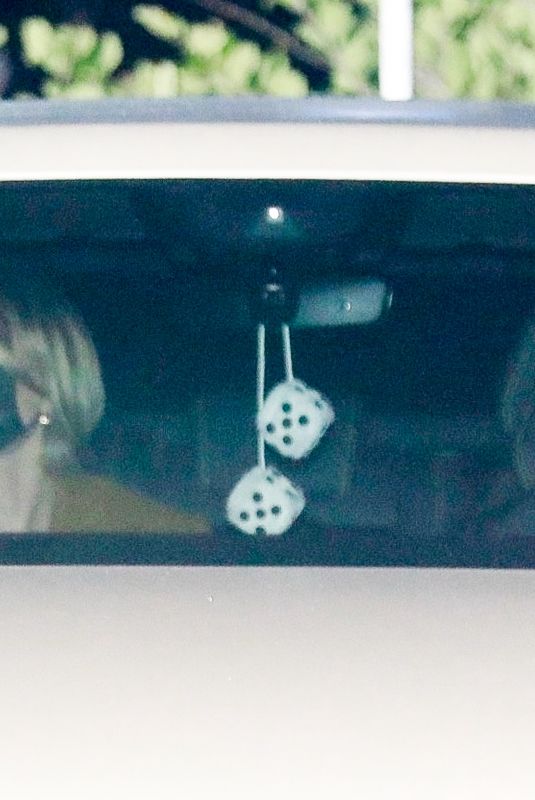 HAILEY and Justin BIEBER Leaves Nobu in Malibu 09/28/2020