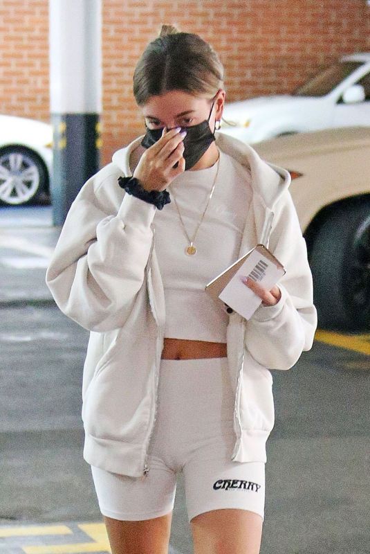 HAILEY BIEBER Arrives at a Medical Building in Beverly Hills 09/29/2020