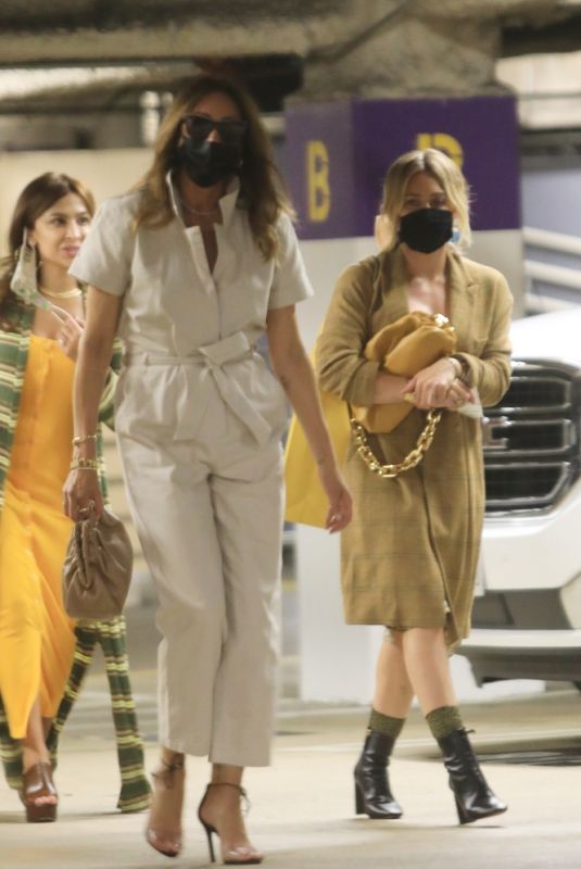 HILARY DUFF Out Shopping with Friends in Beverly Hills 09/20/2020
