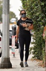 JENNIFER GARNER Leaves a Gym in Brentwood 09/10/2020