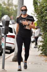 JENNIFER GARNER Leaves a Gym in Brentwood 09/10/2020