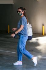 JENNIFER GARNER Leaves a Spa in Brentwood 08/31/2020