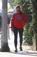 JENNIFER GARNER Out and About in Brentwood 09/23/2020