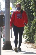 JENNIFER GARNER Out and About in Brentwood 09/23/2020