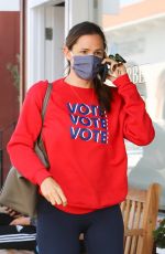 JENNIFER GARNER Out and About in Brentwood 09/23/2020