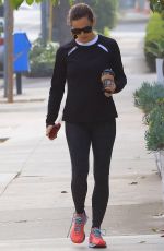 JENNIFER GARNER Out for Coffee in Los Angeles 09/11/2020
