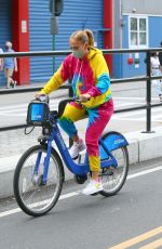 JENNIFER LOPEZ Oot for a Bike Ride in New York 09/07/2020