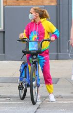 JENNIFER LOPEZ Oot for a Bike Ride in New York 09/07/2020