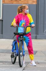 JENNIFER LOPEZ Oot for a Bike Ride in New York 09/07/2020
