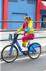JENNIFER LOPEZ Oot for a Bike Ride in New York 09/07/2020