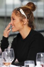 JENNIFER LOPEZ Out for Diner with Friends in New York 09/13/2020