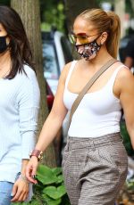 JENNIFER LOPEZ Out for Lunch with Her Sister in New York 09/07/2020