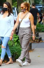 JENNIFER LOPEZ Out for Lunch with Her Sister in New York 09/07/2020