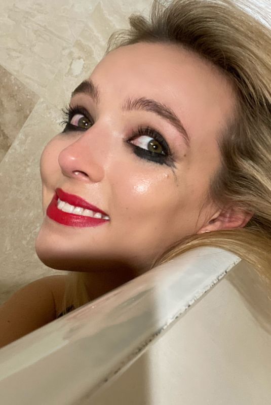 JODIE COMER for W Magazine Best in Show 2020