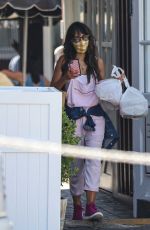 JORDANA BREWSTER Picks Up Take Out in Brentwood 09/01/2020