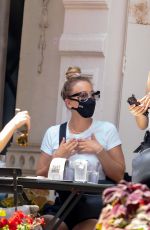 KALEY and BRIANA CUOCO Dining Al Fresco in New York 08/30/2020
