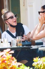 KALEY and BRIANA CUOCO Dining Al Fresco in New York 08/30/2020